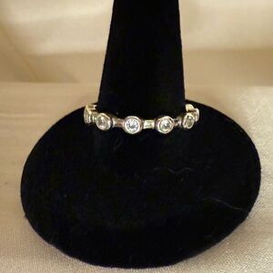 Silpada 925 Sterling Silver Cubic Zirconia “Roundbout” Ring